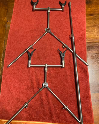 ROD POD   WYCHWOOD