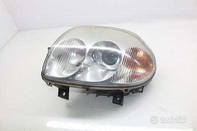 FARO ANTERIORE SINISTRO RENAULT Clio Serie 7701054