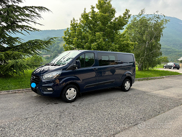 Ford Custom DC 2.0 130CV