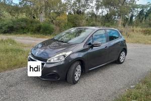 Peugeot 208 BlueHDi 100 5 porte Allure
