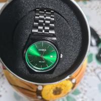 orologio modello Casio MTP-B145D  con  quadrante