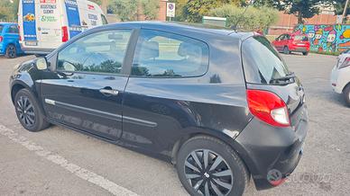 Renault Clio 3° serie 1.2cc 75cv nera 