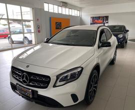 MERCEDES-BENZ GLA 200 d Automatic 4Matic