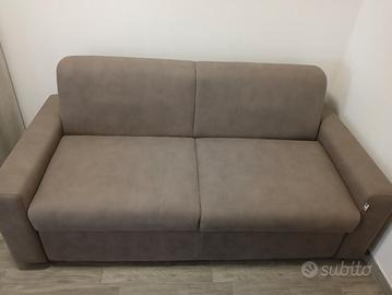 Divano letto come nuovo