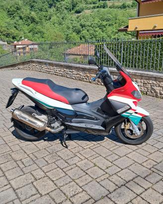 GILERA NEXUS  500 DEL 2009