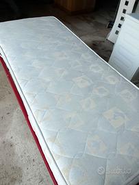 Stupendo materasso singolo ortopedico!