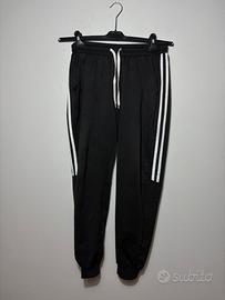 Pantaloni Jogger Neri con Bande Laterali Bianche