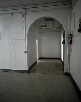 Laboratorio a Piacenza, via Ventuno Aprile, 76