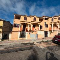 Bosa Bilocale moderno con verandina VISTA MARE