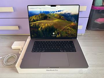 Macbook pro 16 M1 16gb RAM 512 SSD COME NUOVO