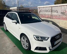 AUDI A3 SPB S-line 1.6 Tdi 116Cv -TETTO A-KEYLESS