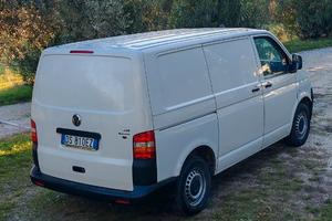 Furgone Volkswagen transporter T5