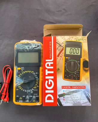 Multimetro digitale