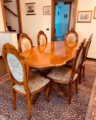 Tavolo in noce