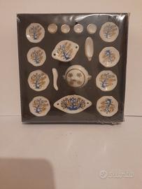 Set piatti per casa delle bambole 