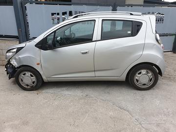 Chevrolet spark 1.0b 2011