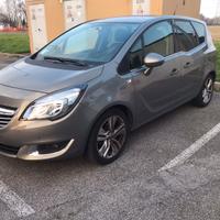 Opel Meriva GPL Allestimento Cosmo + Accessori