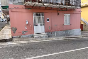 appartamento STRONGOLI ( CROTONE)7 km dal mare