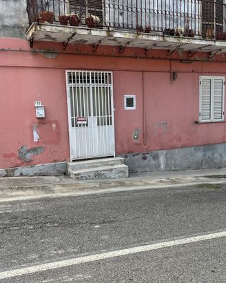 appartamento STRONGOLI ( CROTONE)7 km dal mare
