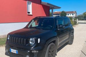 Jeep Renegade 1.6 130cv total black