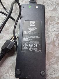 alimentatore switching per notebook