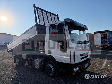 Iveco eurocargo 75E18 ribaltabile trilater 2013 E5