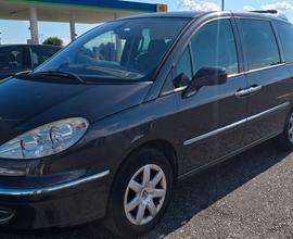 Peugeot 807 2.0 HDi S