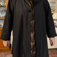 Cappotto con interno in pelliccia