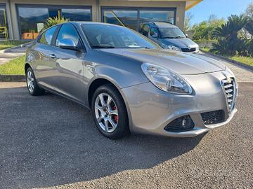 ALFA GIULIETTA 2.0 JTDm / 2011 ** AUTO**