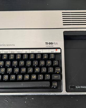 computer vintage Texas Instruments TI-99 4A