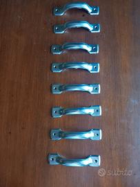 maniglie  imbutite zinco 