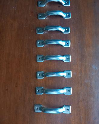 maniglie  imbutite zinco 