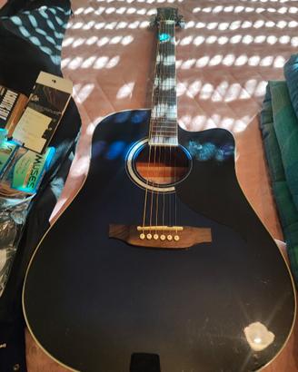 Chitarra EKO elettroacustica