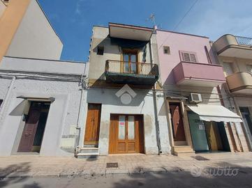 CASA INDIPENDENTE A FRANCAVILLA FONTANA