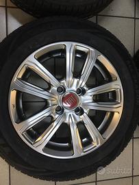 Cerchi in lega 15 Fiat grande punto gomme 4 season