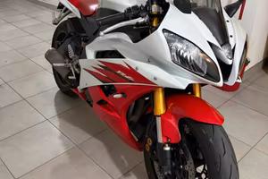 Yamaha r6