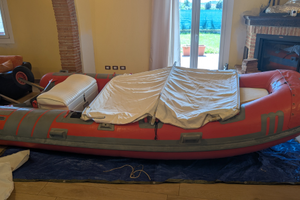 Tendalino gommone 3 archi