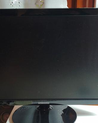 monitor schermo Samsung led 24 pollici