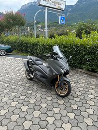 T Max 560 tech max 2020