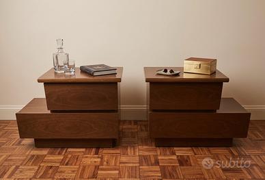 Coppia comodini in legno