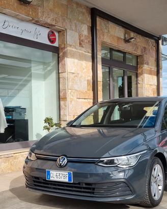 Volkswagen Golf VIII 1.0 tsi evo Life 110cv