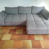 Divano con chaise longue