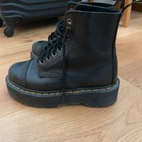 Dr Martens