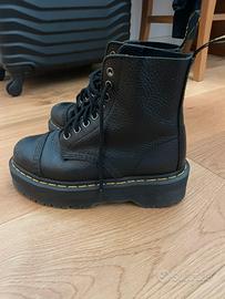 Dr Martens