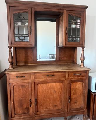 Credenza con vetrina epoca fine 800 in noce