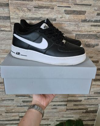 Air Force 1 Nike | Black and White | 38.5