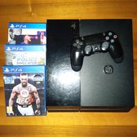 PS4 + 1 Joystick e 3 Giochi