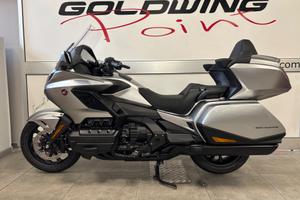 Honda GL 1800 Gold Wing Tour Dct