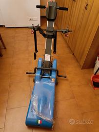 Montascale elettrico a cingoli 
