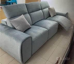 DIVANO CUBO ROSSO